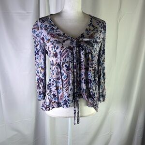 Xhilaration‎ Lavender multi color blouse (M)